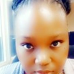 Keletso is looking for singles for a date